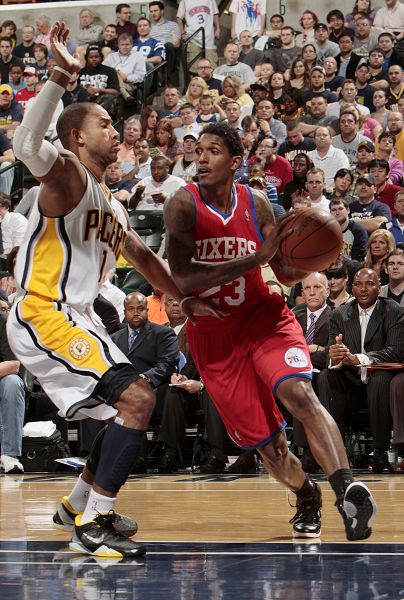 用前场反抢 用前场反抢