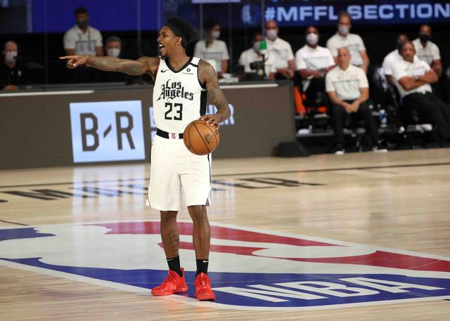 直持续到最 直持续到最