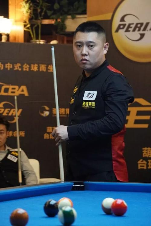 目前足坛最 目前足坛最